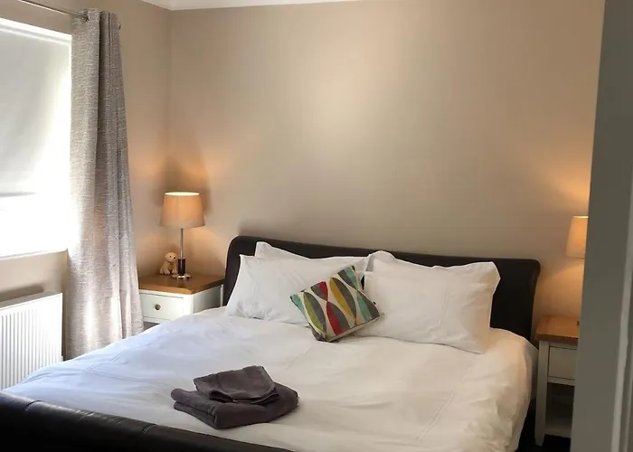 Discreet Luxury Super House! 度假居 *