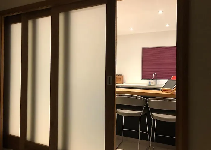 度假居 Discreet Luxury Super House! *